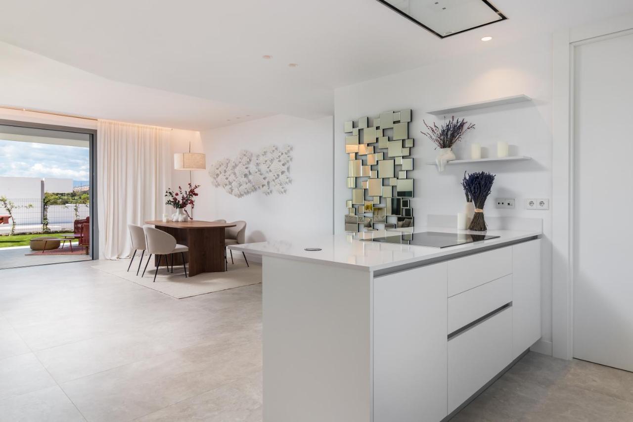 Exclusive New Within Santa Clara And Golf & Country Club * Marbella