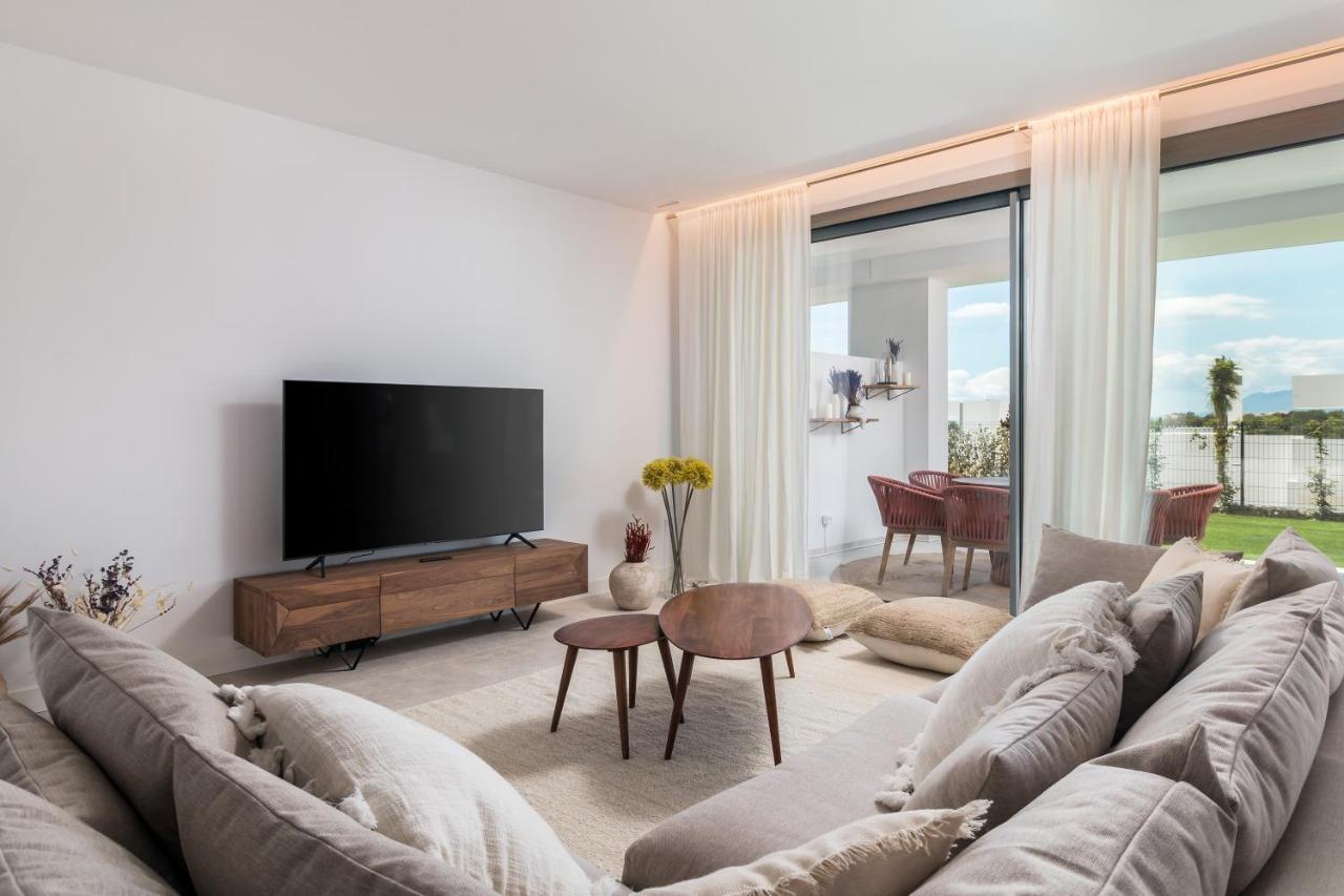 Exclusive New Within Santa Clara And Golf & Country Club Appartement