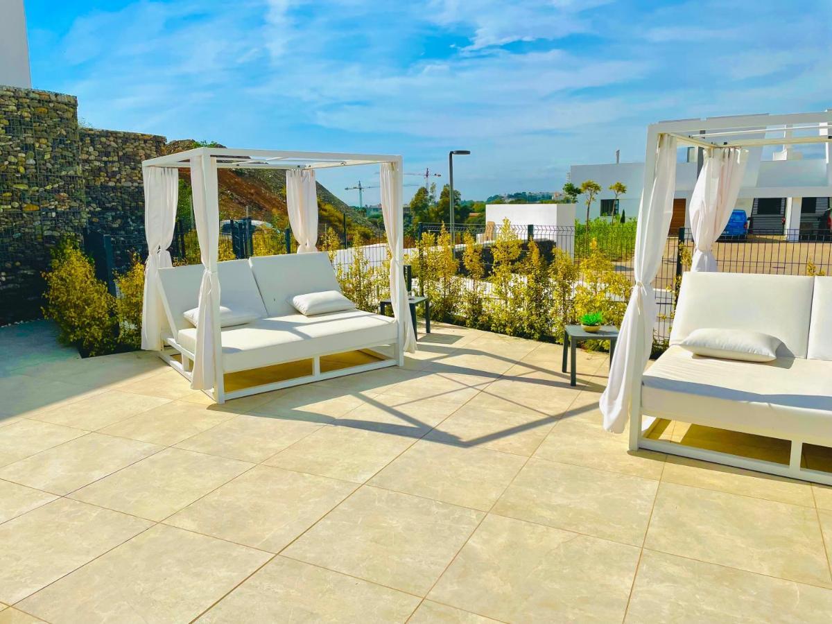 Exclusive New Within Santa Clara And Golf & Country Club Appartement Marbella
